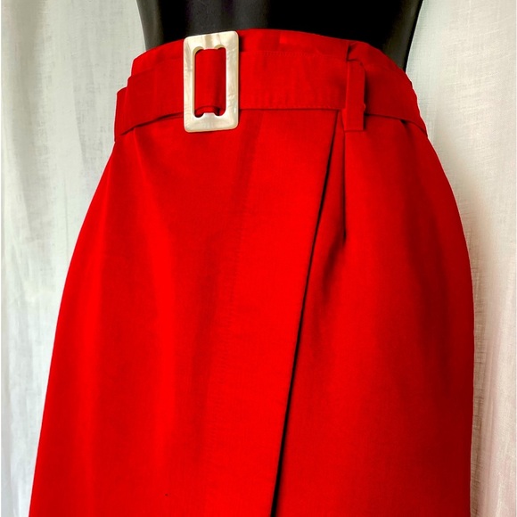 ✨ Authentic Vintage ✨ 70s Velveteen Wrap High Waist Skirt w/ Belt - Picture 5 of 10